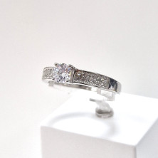 Anel Prata 925 com Zircónia Quadrada