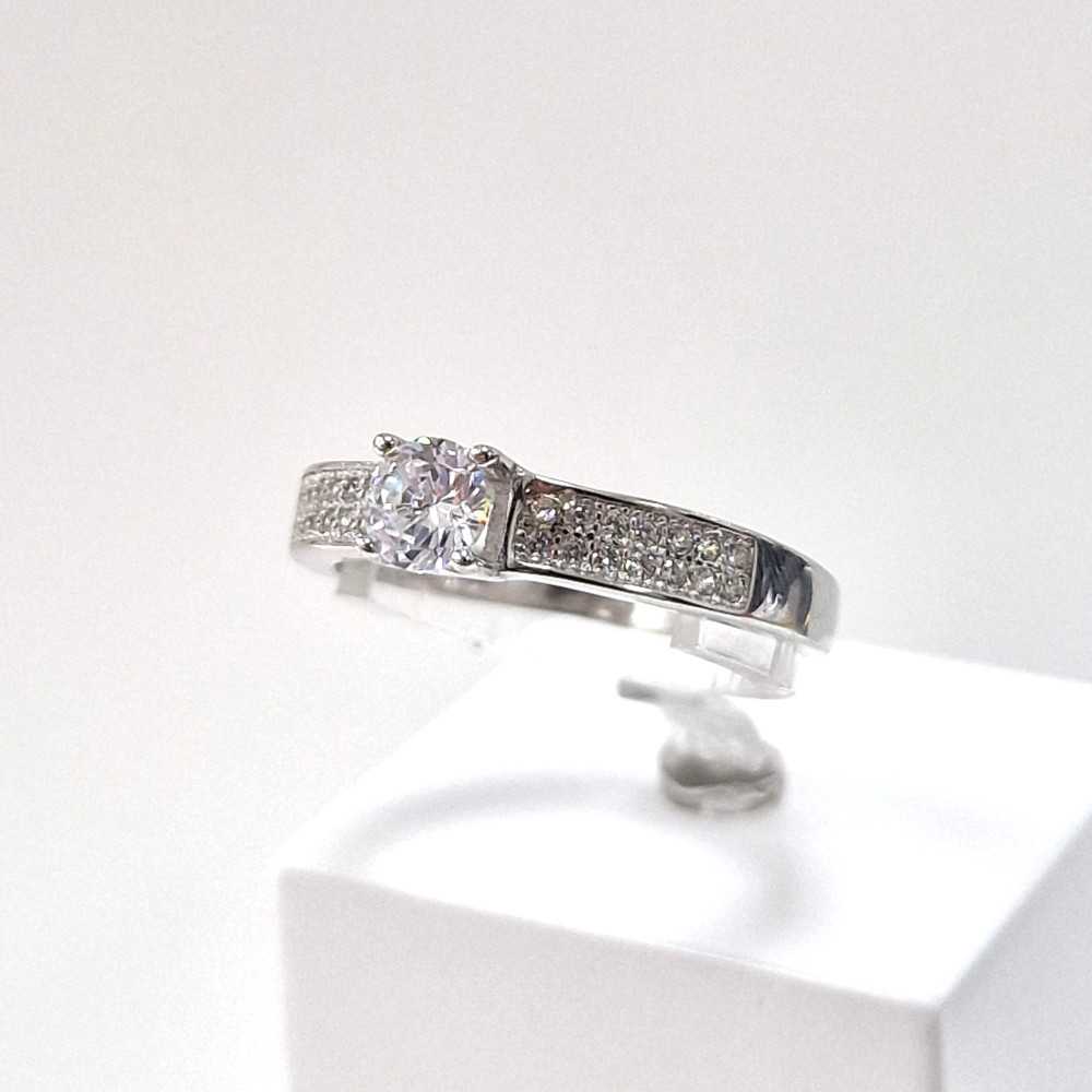 925 Silver Ring with Zirconia Square | Sweet Apple