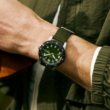 Relógio SEIKO 5 Sports Field series