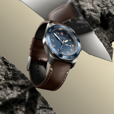 RELÓGIO SWISS ARMY SS BLUE DIAL, BROWN STRAP
