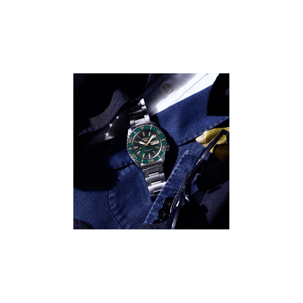 Seiko 5 Sports