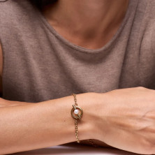 Pulseira Mulher Pérola Círculo Dourada